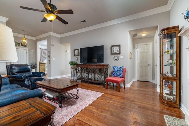 5593 Greenview Court, North Richland Hills, TX 76148