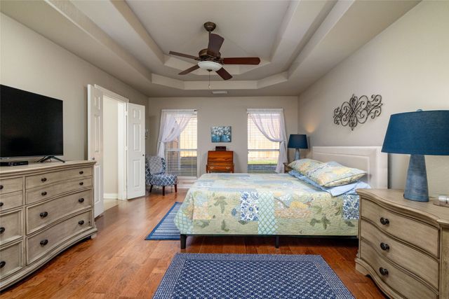 5593 Greenview Court, North Richland Hills, TX 76148