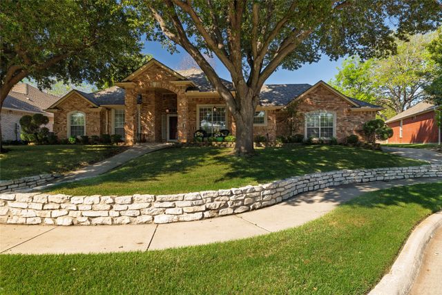 5593 Greenview Court, North Richland Hills, TX 76148