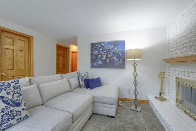 34405 Shorewood Street, Chesterfield Twp, MI 48047