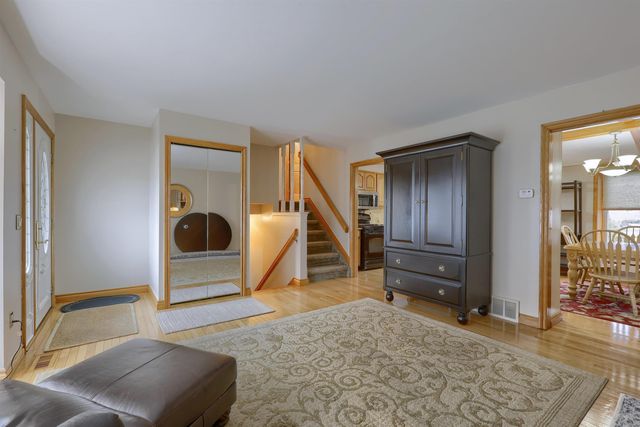 34405 Shorewood Street, Chesterfield Twp, MI 48047