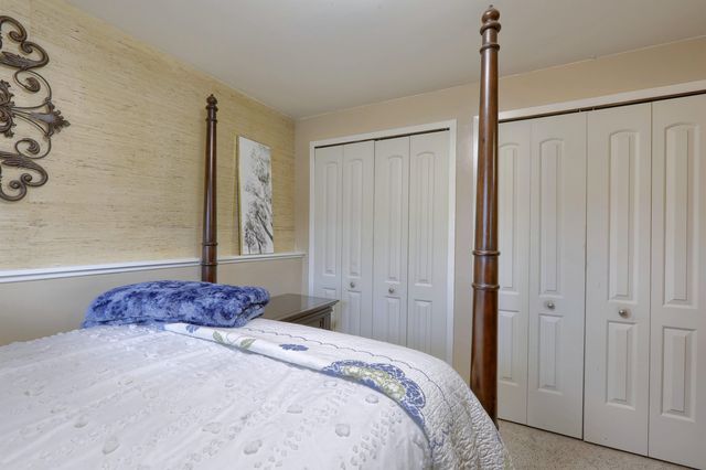 34405 Shorewood Street, Chesterfield Twp, MI 48047