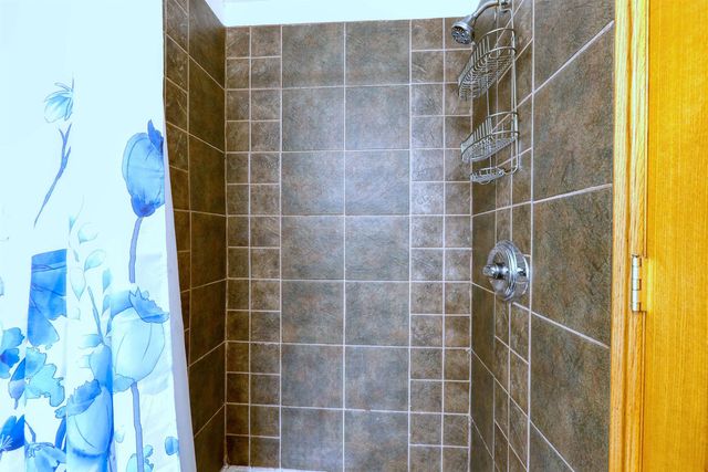 34405 Shorewood Street, Chesterfield Twp, MI 48047