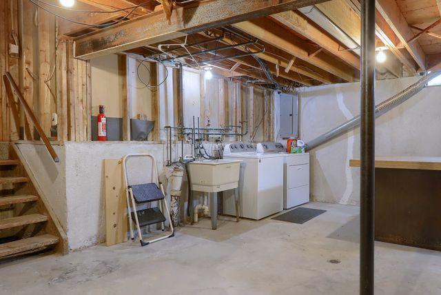 34405 Shorewood Street, Chesterfield Twp, MI 48047