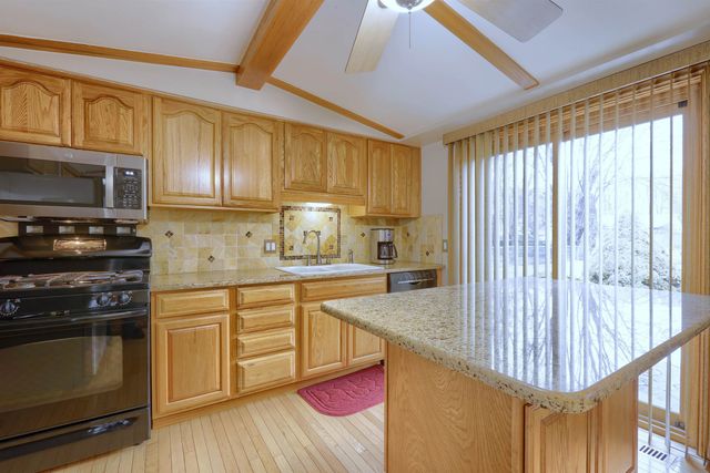 34405 Shorewood Street, Chesterfield Twp, MI 48047