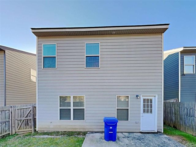 3144 Broadleaf Trail, Fairburn, GA 30213