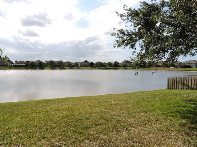 1292 Sorento Circle, Melbourne, FL 32904