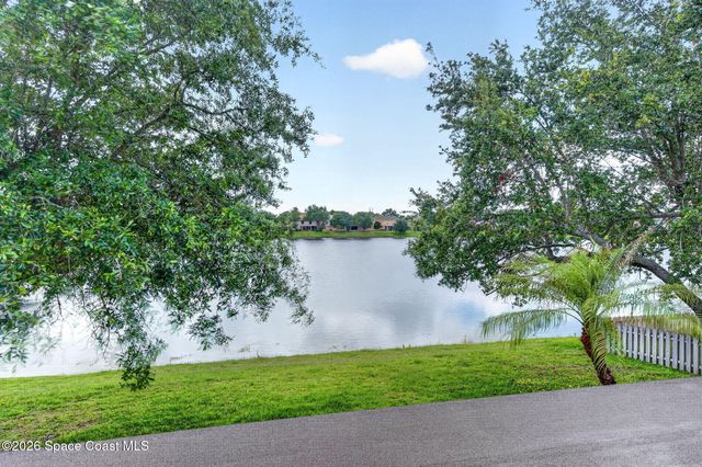 1292 Sorento Circle, Melbourne, FL 32904