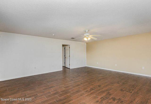 1292 Sorento Circle, Melbourne, FL 32904