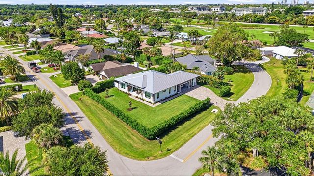 167 Burning Tree DR, Naples, FL 34105