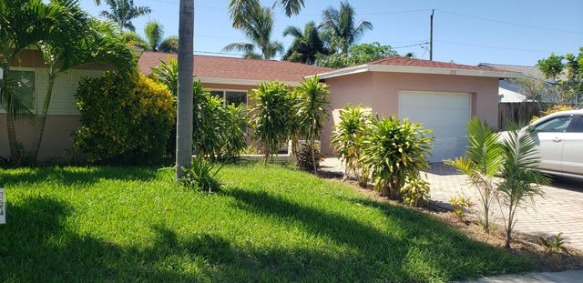 98 Seminole Lane, Boca Raton, FL 33487