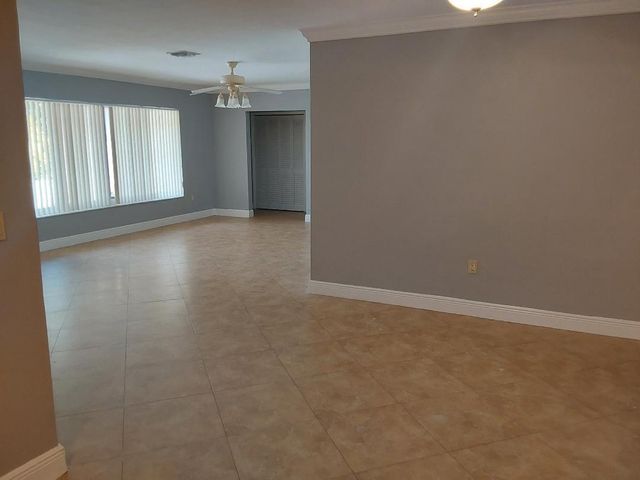 98 Seminole Lane, Boca Raton, FL 33487