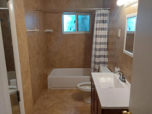 98 Seminole Lane, Boca Raton, FL 33487