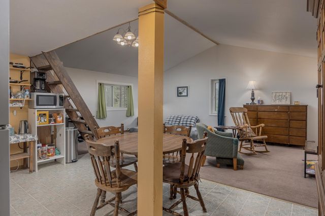 2571 DOC JOHN DRIVE, Fairbanks, AK 99709