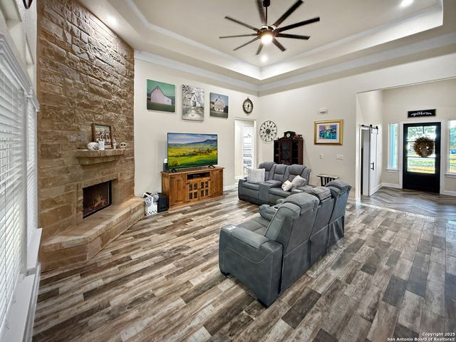 246 Cibolo Way, La Vernia, TX 78121