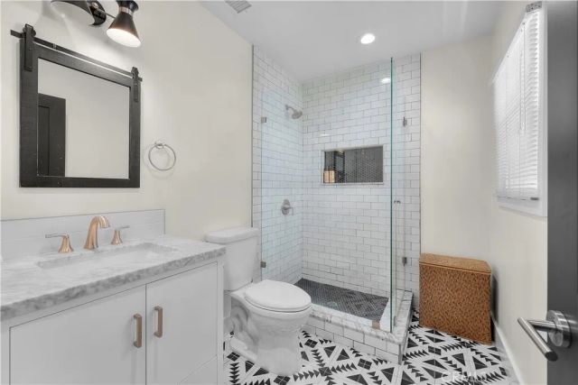 1430 Bonnie Brae Street, Hermosa Beach, CA 90254