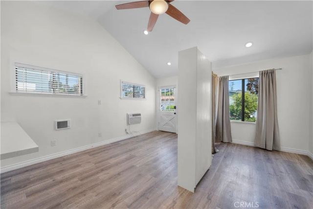 1430 Bonnie Brae Street, Hermosa Beach, CA 90254
