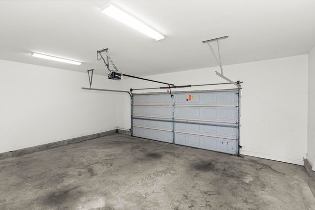 145 Ashcrest Pt, Hendersonville, TN 37075