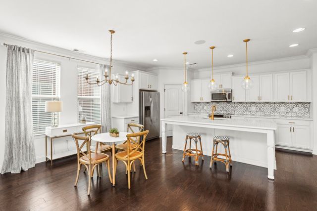 145 Ashcrest Pt, Hendersonville, TN 37075