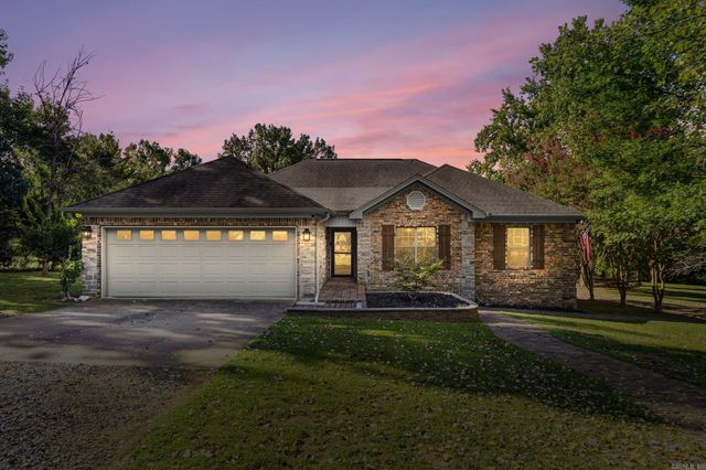 27 N Springhill Ln Lane, Greenbrier, AR 72058