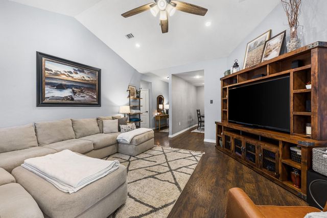 27 N Springhill Ln Lane, Greenbrier, AR 72058