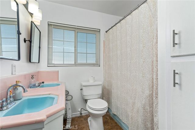 1333 Singingwood, Pomona, CA 91767