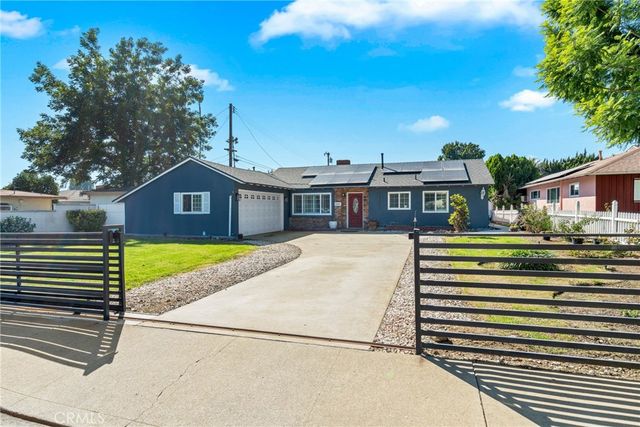 1333 Singingwood, Pomona, CA 91767