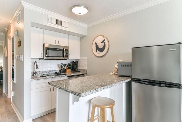 6300 Seawall Boulevard 9308, Galveston, TX 77551
