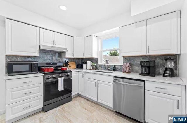 731 Liberty Avenue, North Bergen, NJ 07047