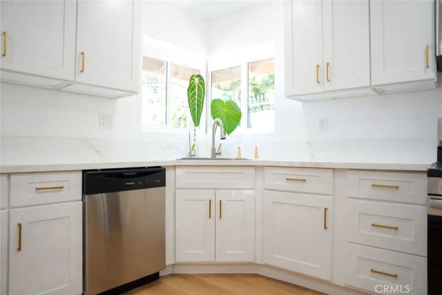 9243 Cayuga, Sun Valley, CA 91352