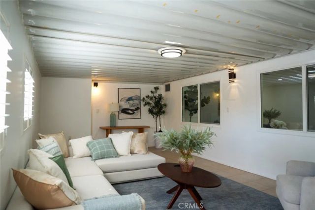 9243 Cayuga, Sun Valley, CA 91352