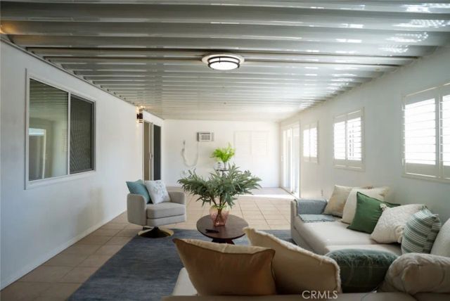 9243 Cayuga, Sun Valley, CA 91352