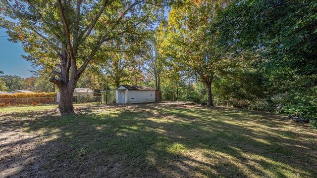7047 Mellwood Road, Columbus, GA 31904