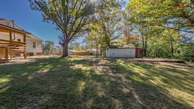 7047 Mellwood Road, Columbus, GA 31904