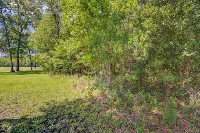1414 County Road 632, Dayton, TX 77535