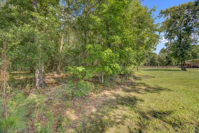1414 County Road 632, Dayton, TX 77535
