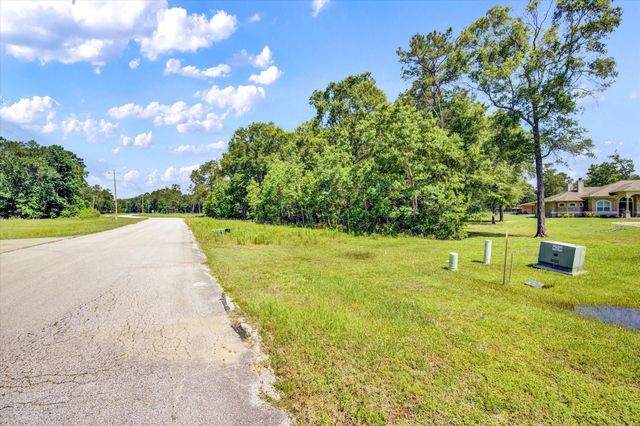 1414 County Road 632, Dayton, TX 77535
