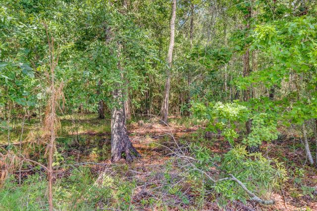 1414 County Road 632, Dayton, TX 77535