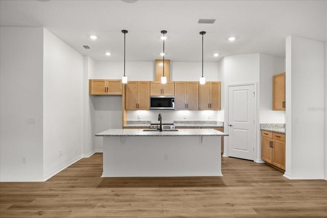 516 CARYA WAY, Auburndale, FL 33823