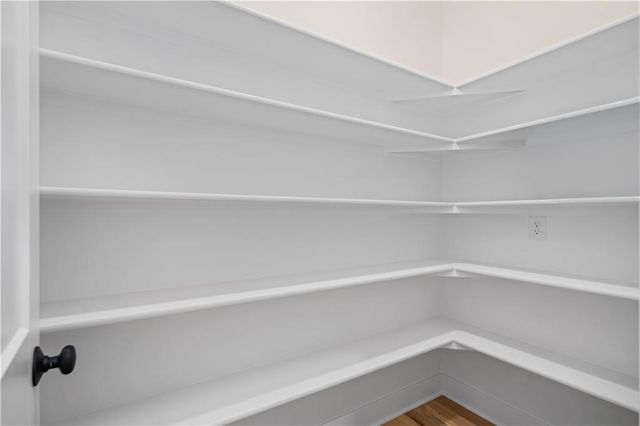 24819 W 112th Street, Olathe, KS 66061