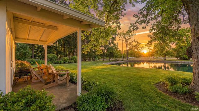 3083 County Rd 36, Auburn, IN 46706