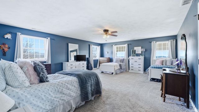 3083 County Rd 36, Auburn, IN 46706