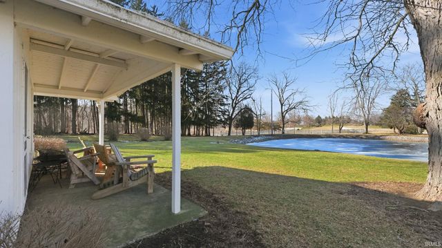 3083 County Rd 36, Auburn, IN 46706