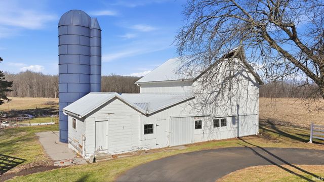3083 County Rd 36, Auburn, IN 46706