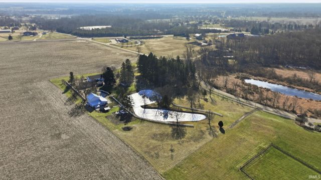 3083 County Rd 36, Auburn, IN 46706