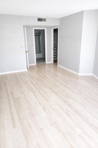 2600 N Flagler Drive 301, West Palm Beach, FL 33407