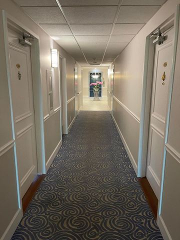 2600 N Flagler Drive 301, West Palm Beach, FL 33407