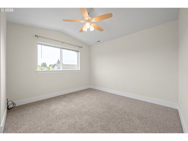 2519 JUSTINE Ln, Eugene, OR 97404