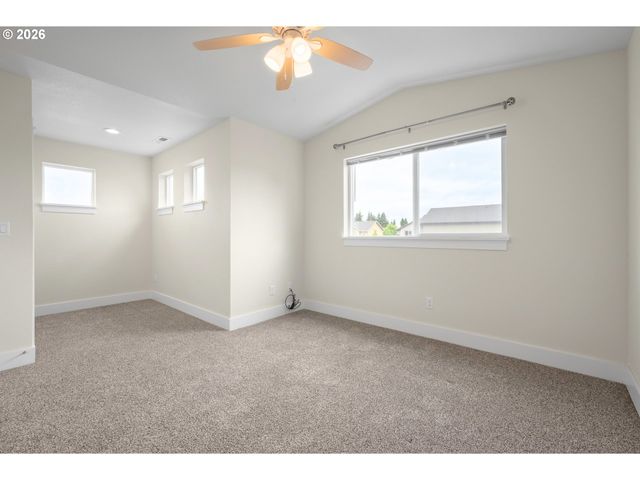 2519 JUSTINE Ln, Eugene, OR 97404