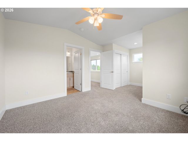 2519 JUSTINE Ln, Eugene, OR 97404